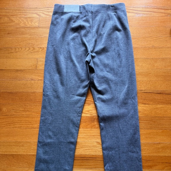 Ann Taylor women’s Gray Dress Pants with ankle zipper accents NWT - Picture 8 of 12